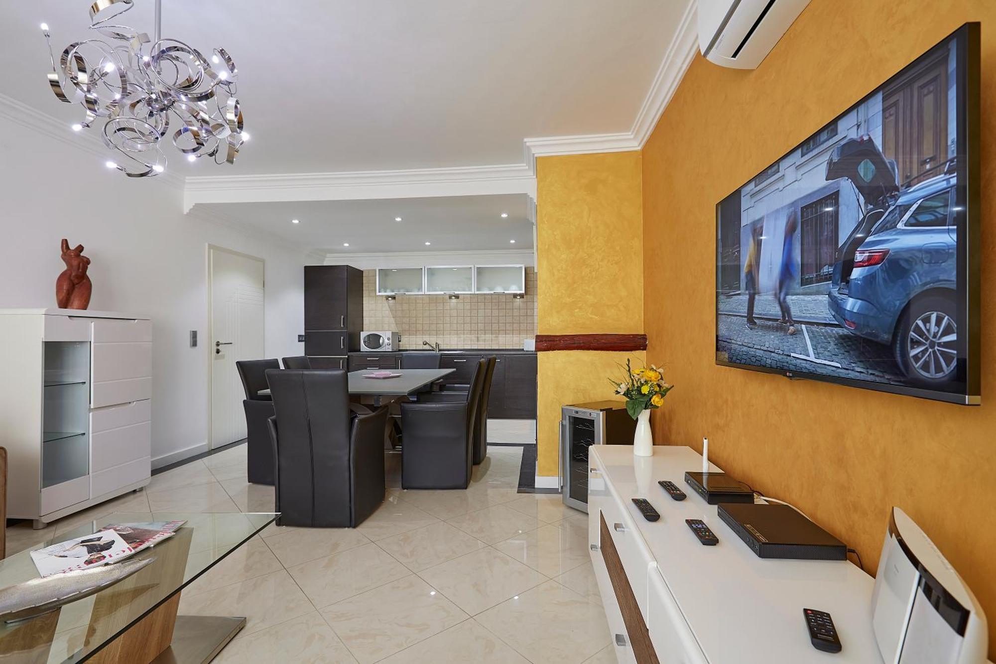 The Queen Luxury Apartments - Villa Cortina Luxembourg Eksteriør bilde